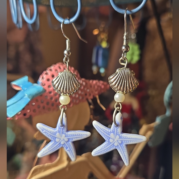 Handmade Jewelry - Starfish and Shell Earrings with Faux Pearl Accent